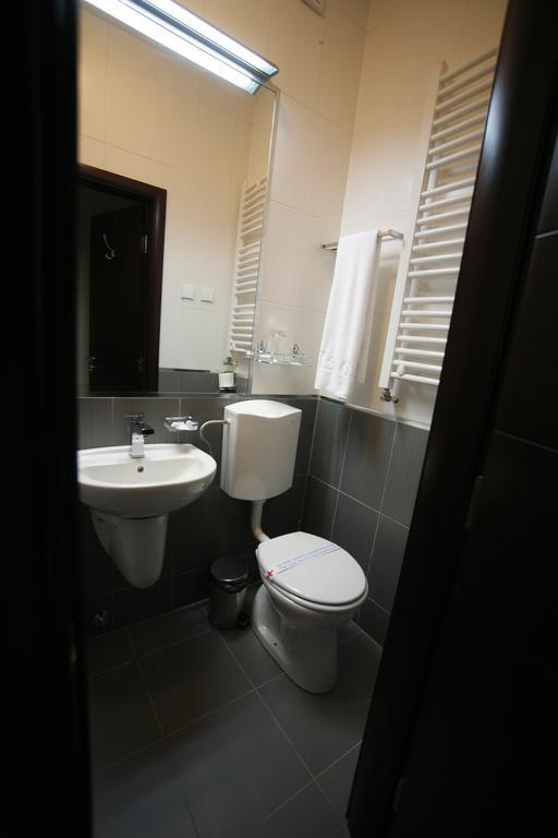 Golden Inn Hotel Majdanpek Стая снимка