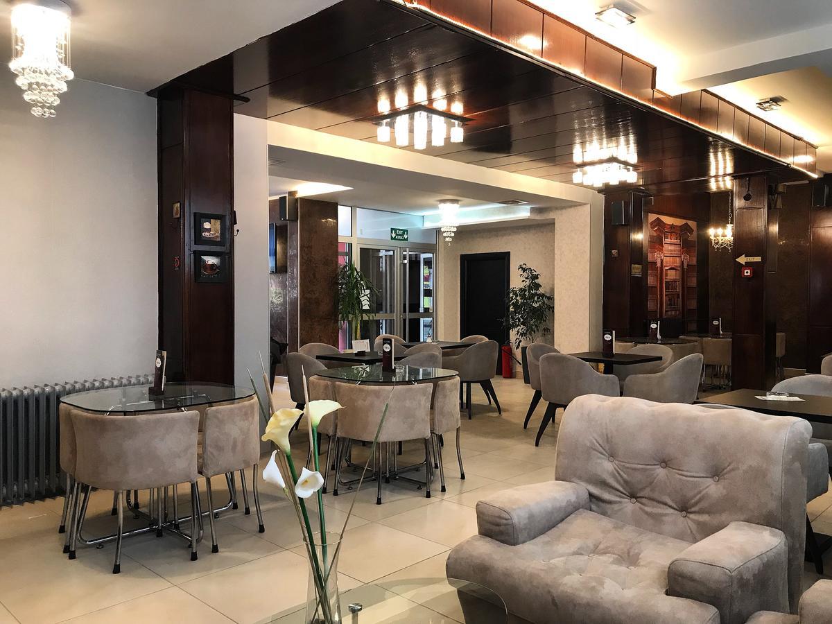 Golden Inn Hotel Majdanpek Екстериор снимка