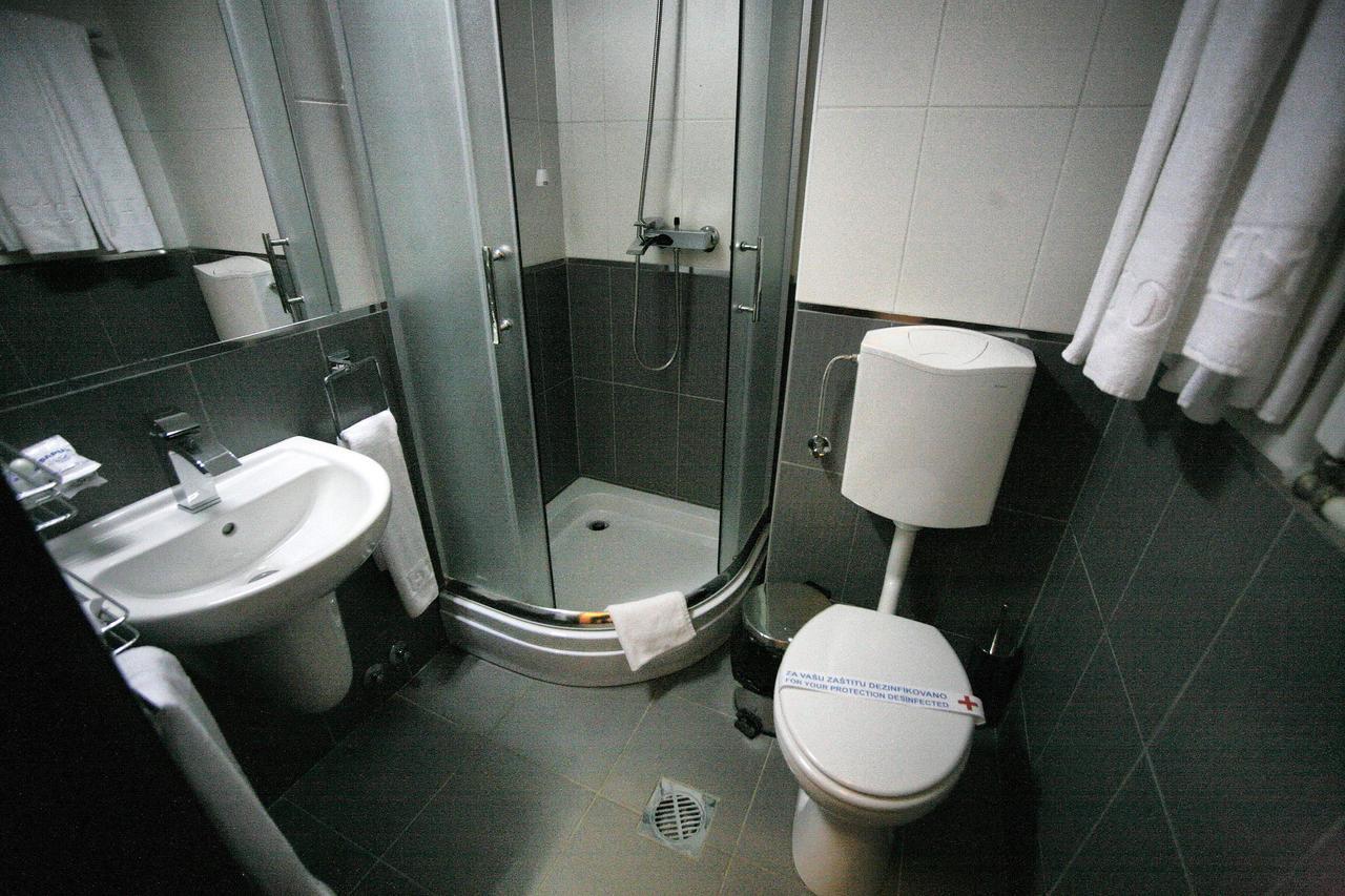 Golden Inn Hotel Majdanpek Екстериор снимка